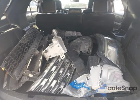 2016 Ford Explorer Xlt from USA, damaged, VIN 1FM5K8D80GGB69091